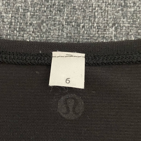Lululemon black long sleeve top - Picture 2 of 3